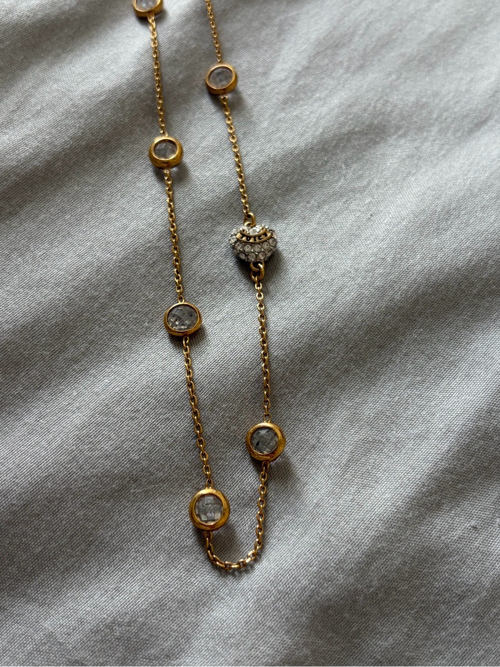 VINTAGE Juicy Couture necklace gold tone paved heart CZ - Picture 3 of 6